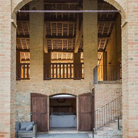 Tabiano Castello Sleeps 17 With Pool Air Con And Wifi 别墅 Tabiano Terme