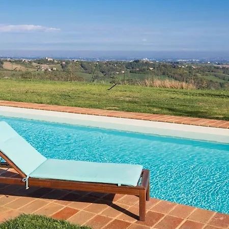 Tabiano Castello Sleeps 17 With Pool Air Con And Wifi *