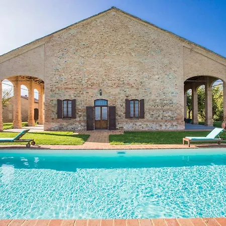 Tabiano Castello Sleeps 17 With Pool Air Con And Wifi 别墅