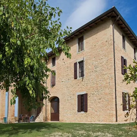 别墅 Tabiano Castello Sleeps 17 With Pool Air Con And Wifi Tabiano Terme