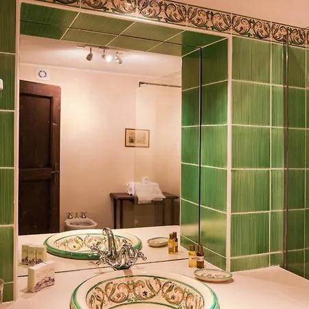 别墅 Tabiano Castello Sleeps 17 With Pool Air Con And Wifi *