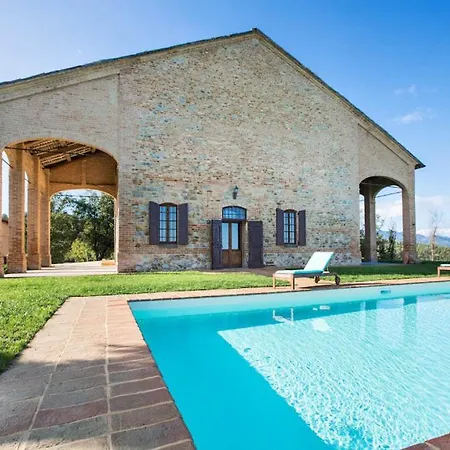 Tabiano Castello Sleeps 17 With Pool Air Con And Wifi 别墅