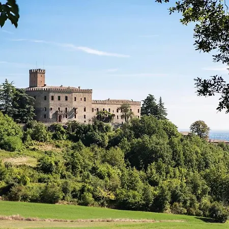 Tabiano Castello Sleeps 17 With Pool Air Con And Wifi 别墅