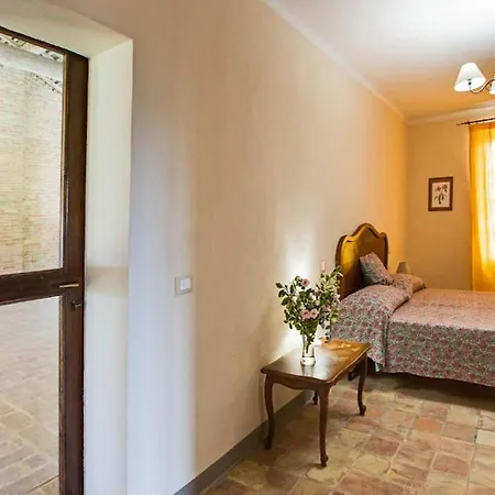 Tabiano Castello Sleeps 17 With Pool Air Con And Wifi *